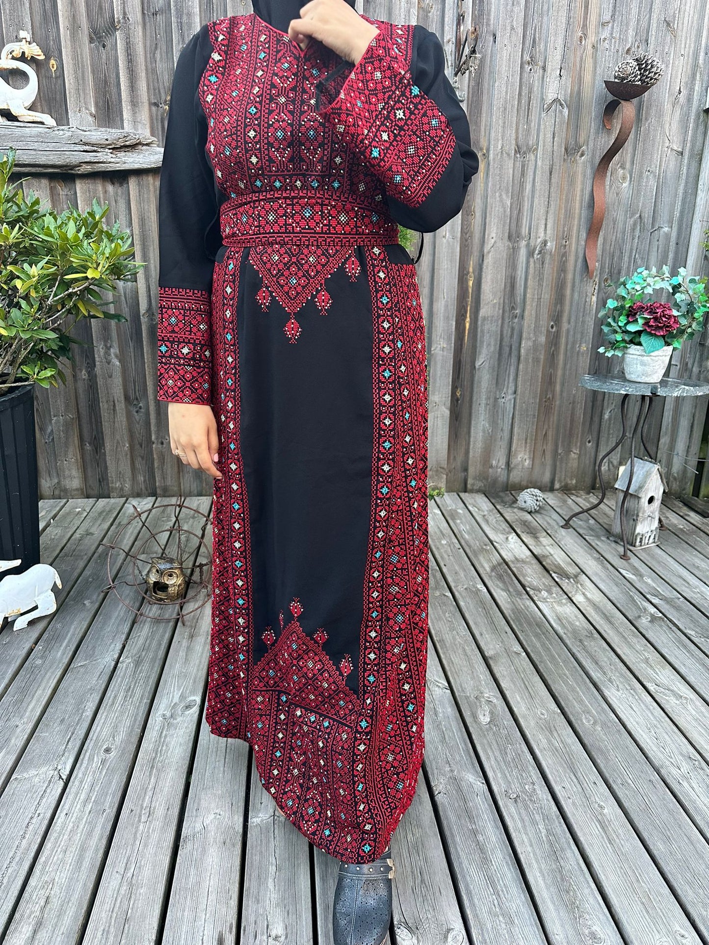 Black and red beaded dress with traditional embroidery 2024 #3