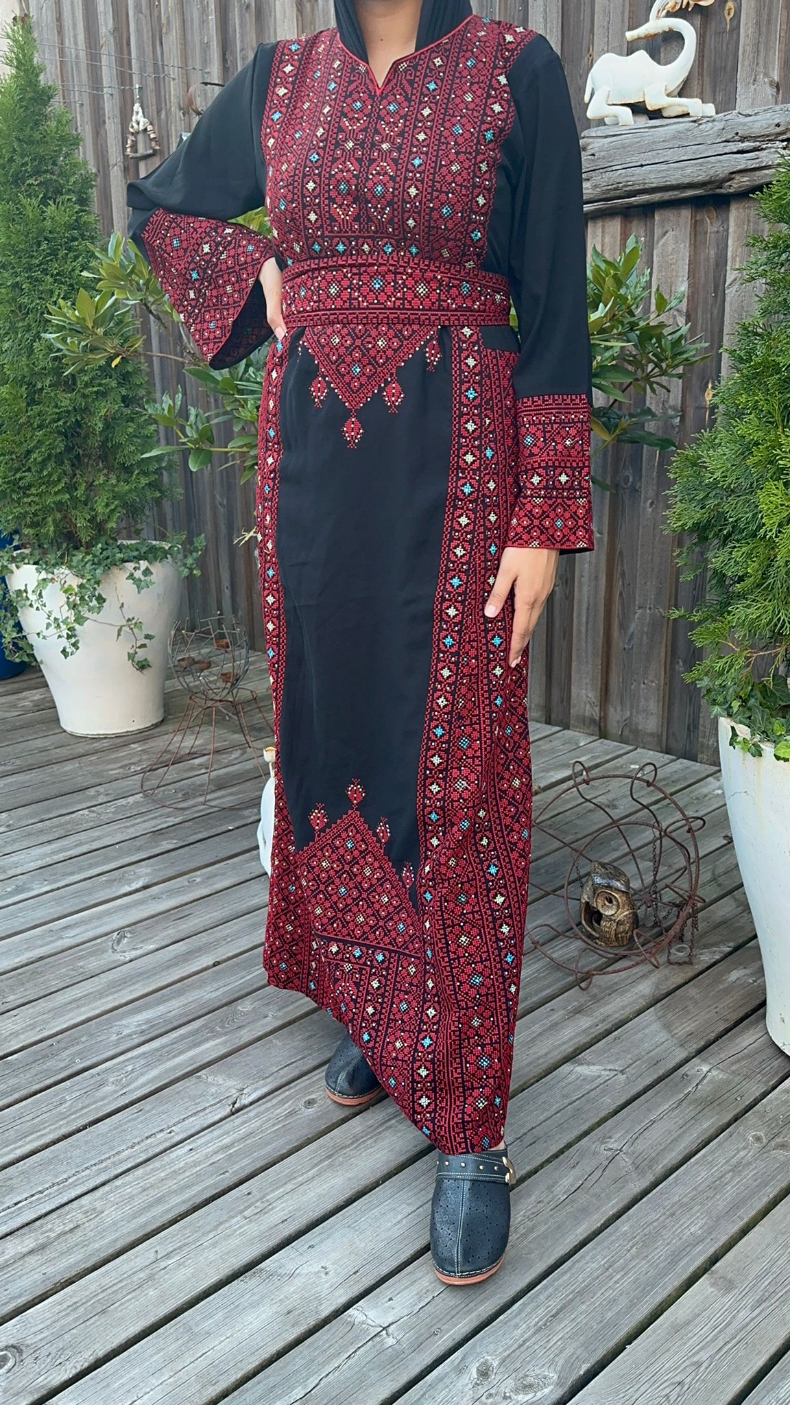 Black and red beaded dress with traditional embroidery 2024 #3